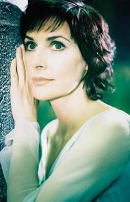 enya.jpg